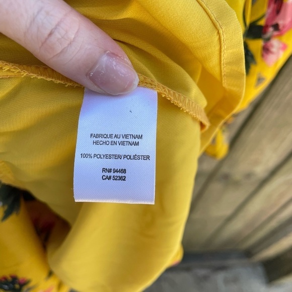 Avec Les Filles Marigold Mustard Yellow Floral Ruffle Detail Mini Dress - Picture 11 of 16